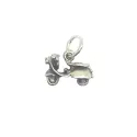 pendentif en argent , joli petit scooter pour 15 frs.-bijouxbijoux.ch